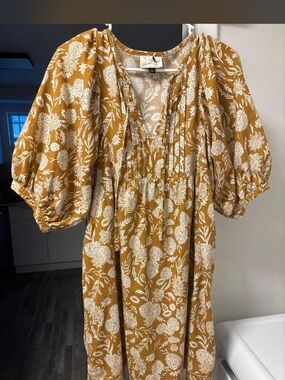 Universal Thread Mustard Floral Midi Dress with Puff Sleeves